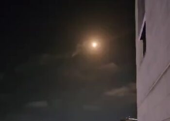אזעקה הלילה בקריות ועכו – שני מיירטים נצפו באוויר
