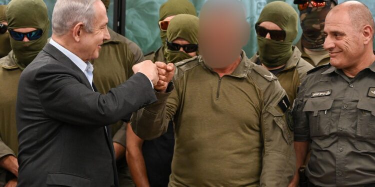 נתניהו לימ”מניקים: זקפתם קומה של עם שלם