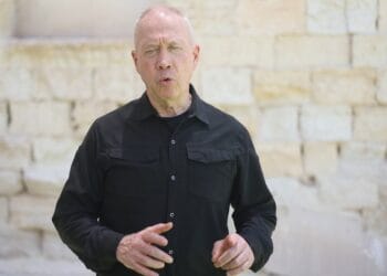 גלנט מצהיר בקולו: נכניס חלופה לשלטון חמאס