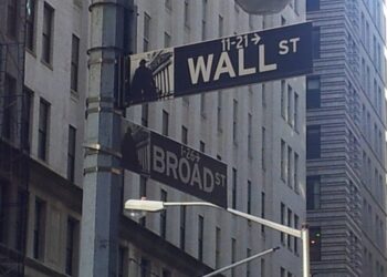וול סטריט שוברת שיאים עם חידוש המסחר