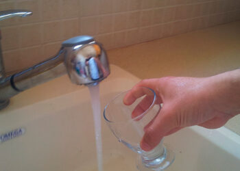 משרד הבריאות: עדיין צריך להרתיח מים בכפר חב”ד