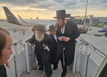 מסע הקודש מזיבוז וליזענסק של גאב”ד מאקאווא שליט”א