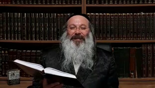 דקה של אור – הרב שמעון שנייבלג עם נקודה מאור החיים הק’