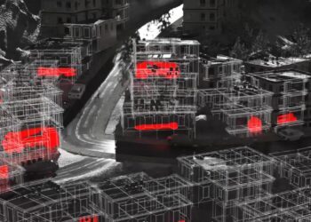 צפו: כך מפציצים בלבנון טילי שיוט בתוך בתים