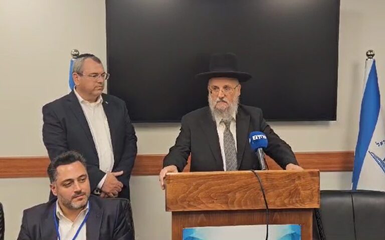 צפו: הרב קלמן בר נבחר לרב הראשי האשכנזי