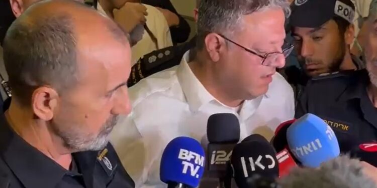 השר בן גביר: אם יש קשר בין הפיגוע למסגד – צריך להרוס אותו