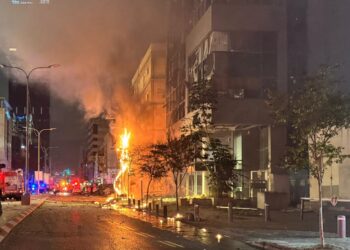 חמישה נפגעים בבני ברק לאחר שיגור רקטה מלבנון