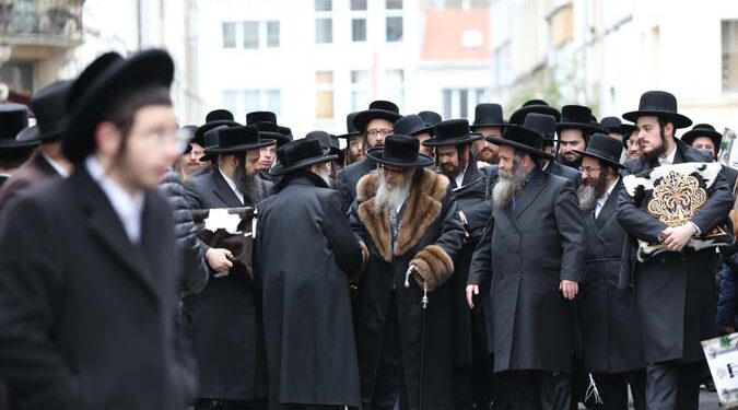 האדמו”ר מסאטמר באנטווערפן – גלריה