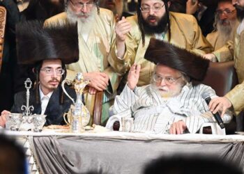 שמחת הנישואין לנכדת האדמו”ר מתולדות אברהם יצחק