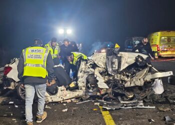 אסון בכבישים: 3 הרוגות בנות 20 בתאונת דרכים בכביש 42