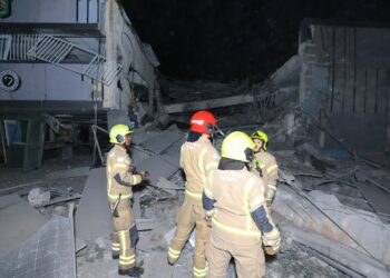 החות’ים ירו הלילה טיל – נזק כבד נגרם לבי”ס ברמת גן