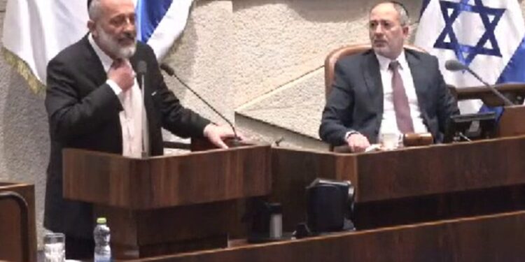 אושרה בכנסת: הצע”ח להנצחת זכר מרן הגר”ע יוסף זצוק”ל