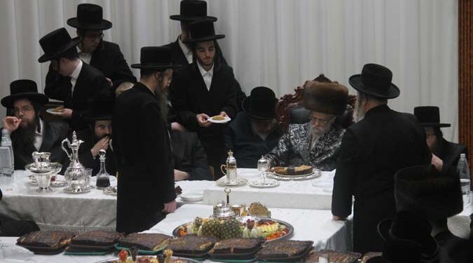 טיש טו’ בשבט בחסידות סערט ויזני’ץ