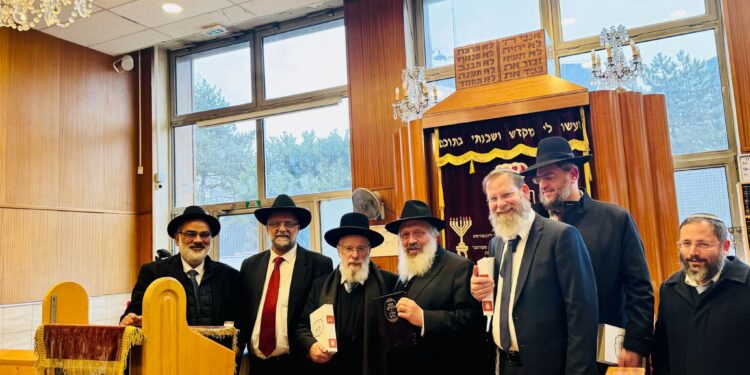 צרפת: ראש ישיבת ‘מרכז הרב’ בביקור במוסדות החינוך ‘סיני’