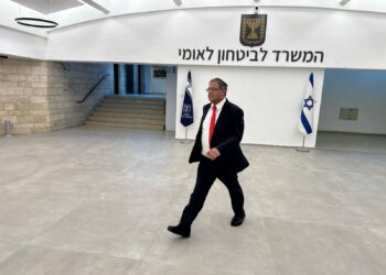 אחרי אישור הכנסת – בן גביר הגיע למשרדו