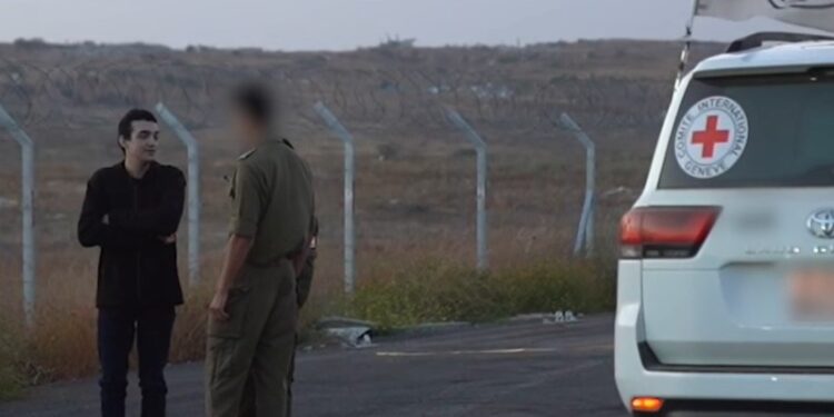 אחרי 584 יום שוחרר החייל החטוף עידן אלכסנדר מהשבי