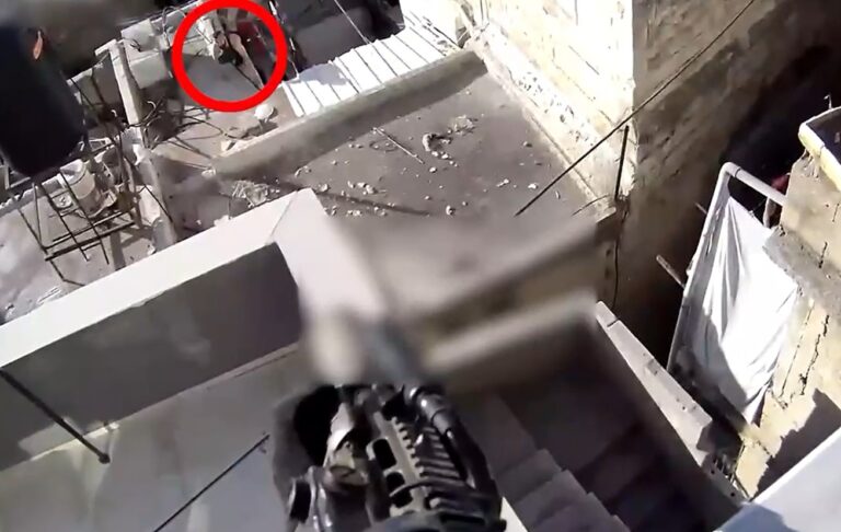 צפו: המחבל ניסה לברוח בקסבה בשכם נורה ונעצר