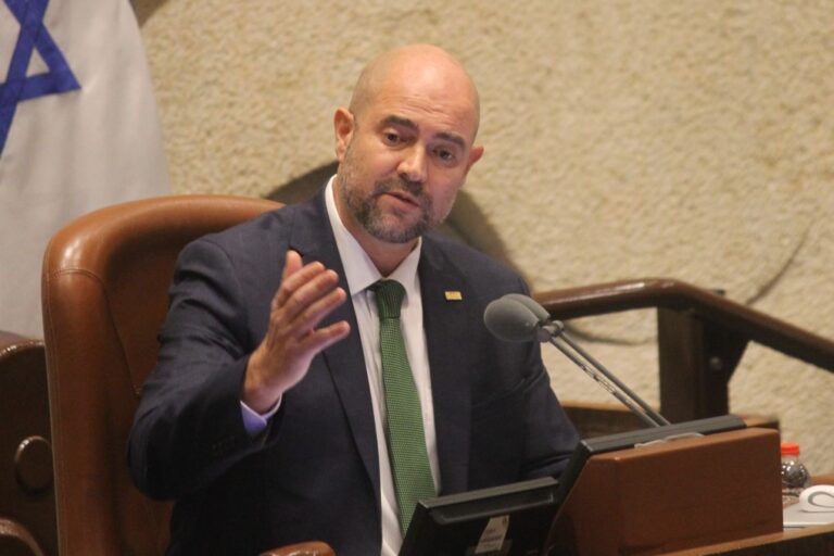 יו"ר הכנסת נגד גולן: מגנה מכל וכל את העלילה הבזויה