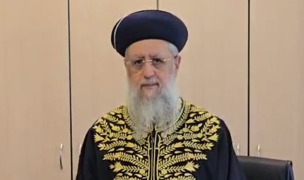 הרבנים הראשיים בתגובה חריפה להצתת בית הכנסת