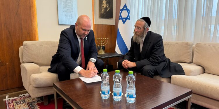 סגן השר יענקי טסלר התפטר מהכנסת