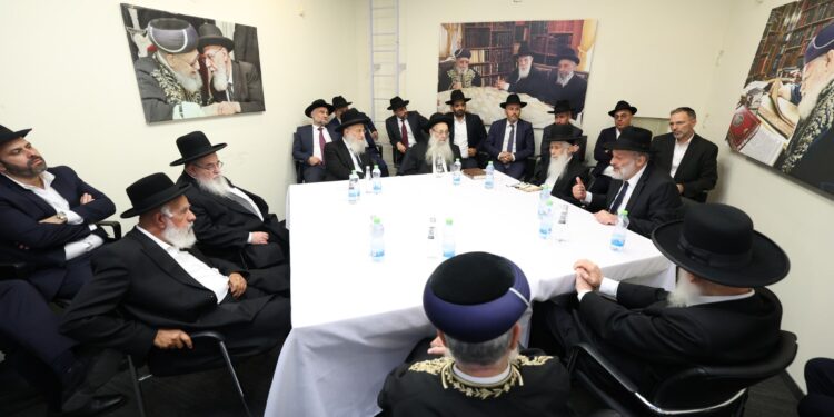 מועצת חכמי התורה של שס הורתה על פרישה מהממשלה