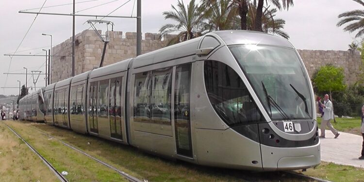 ירושלים: ממחר הרכבת הקלה חוזרת לפעול
