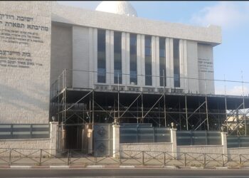 זה הסכום שיעלה מקום בקלויז  לחסידים מחו”ל בימים הנוראים