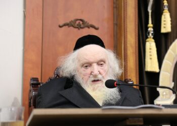 מרן הגר”מ שטרנבוך בשיעור פתיחה: לא להתעניין בחדשות בחודש אלול