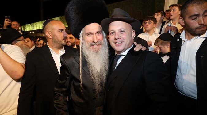 אנשי התעשייה בחתונת בתו של השדרן מנחם טוקר