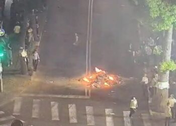 ירושלים: שני שוטרים נפצעו בהפגנה נגד הגיוס