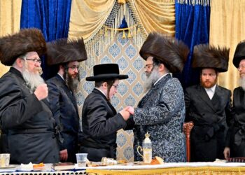 שמחת הבר מצוה לנכד ראש ישיבת סאטמאר