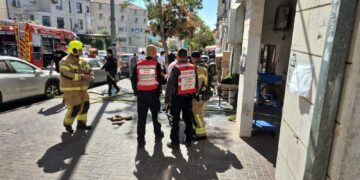 ביתר עילית: שני נפגעים בשריפה בחנות לממכר מזון מהיר
