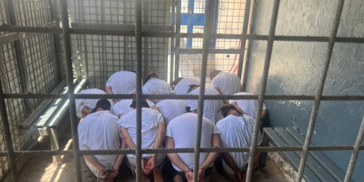 נחתם צו האוסר את ביקור הצלב האדום אצל מחבלים בכלא