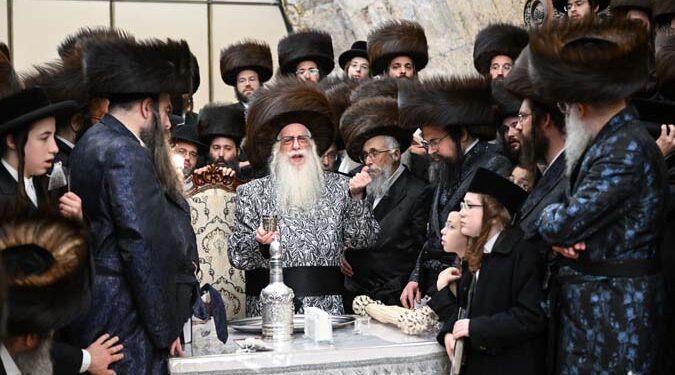 כ”ק האדמו”ר מצאנז שליט”א שבת בכותל המערבי בשבת