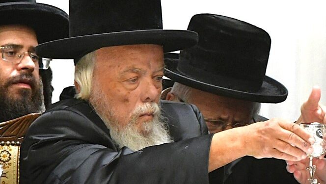 המצב קריטי: התפללו לרפואת רב קהילת סערט ויז’ניץ בירושלים