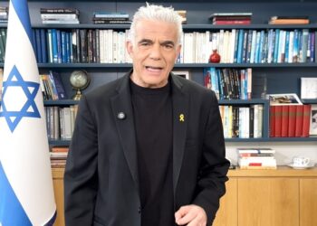 לפיד יוצא נגד הענקת חנינה לנתניהו