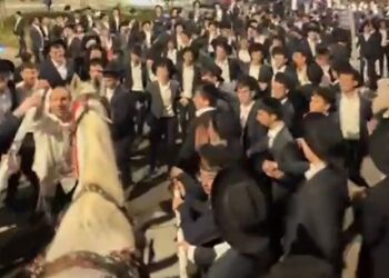 בסוס וכרכרה: כך קיבלו בישיבה את הבחור שהשתחחר מהכלא