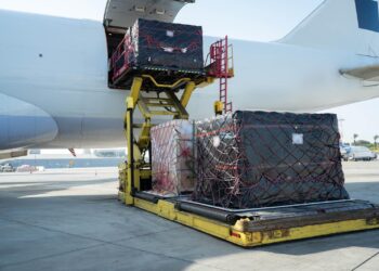 מעל ל-120,000 טונות של ציוד צבאי הובאו לישראל