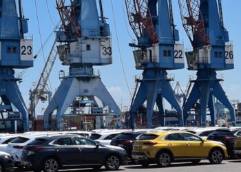 הממשלה מקדמת מהלך של הגברת תחרות בענף הרכב