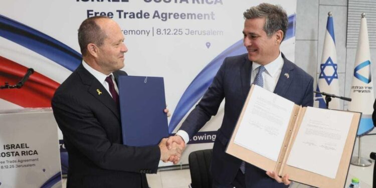 ישראל וקוסטה ריקה חתמו על הסכם אזור סחר חופשי