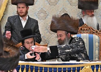 שמחת הבר מצווה לבן כ”ק האדמו”ר מסאדיגורא שליט”א