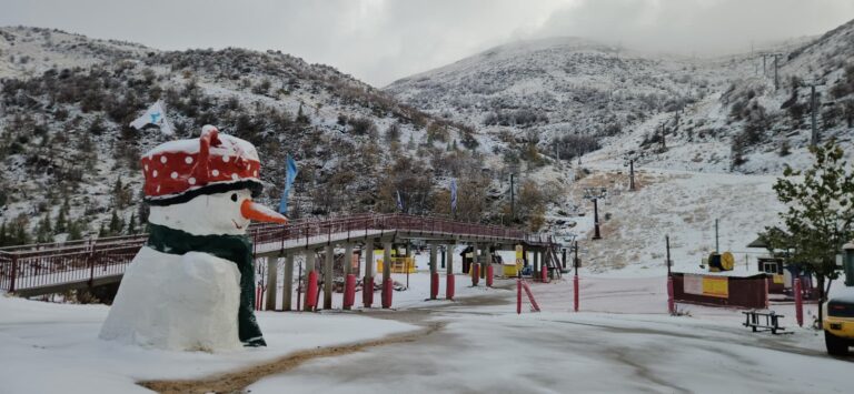 צפו: החרמון מלבין - גם המפלס התחתון מכוסה בשלג