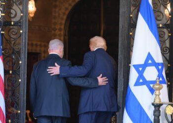 טראמפ הבהיר אם איראן תתעצם היא תותקף