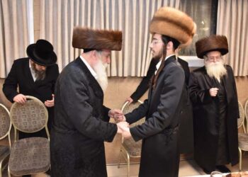 שמחת התנאים בחצרות מחנובקא בעלזא- שאץ- קרלין לעלוב-ספינקא