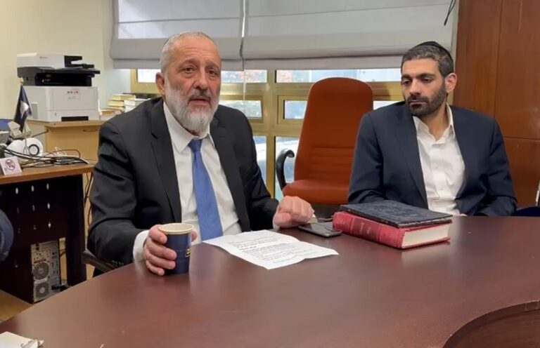 דרעי על ליברמן: עד היום כל תחזיותיו יוצאות הפוך