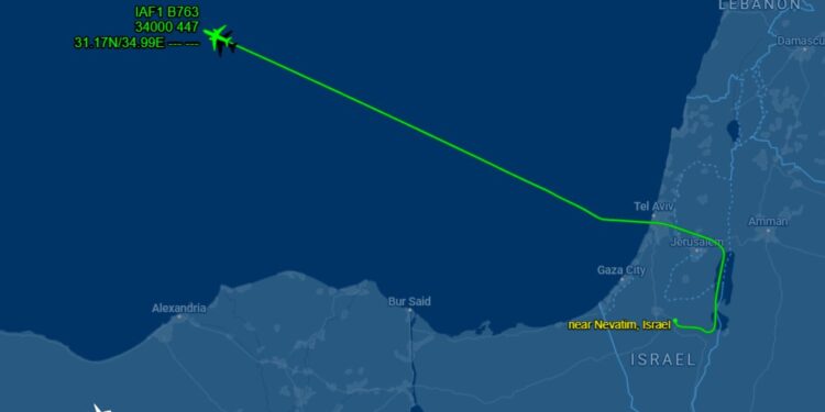 לאן ולמה המריא מטוס כנף ציון?