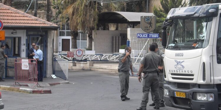 לילה במעצר: המשטרה מבקשת להאריך מעצר המטפלות