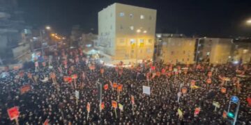 רבבות בעצרת נגד חוק הגיוס ברחוב בר-אילן בירושלים