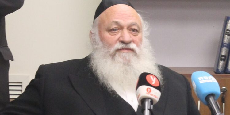 צפו: כשגולדקנופף זעק: אוסרים לומדי תורה – טלאי צהוב!