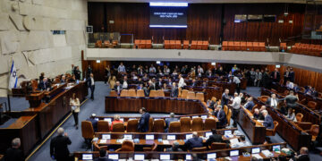 התקציב אושר בקריאה ראשונה: גפני תמך, גולדקנופף התנגד, דרעי לא נכח